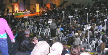 08/07/2006 - CANELONES. Asumieron anoche los 580 Ediles Locales ante 1500 personas en Canelones Capital